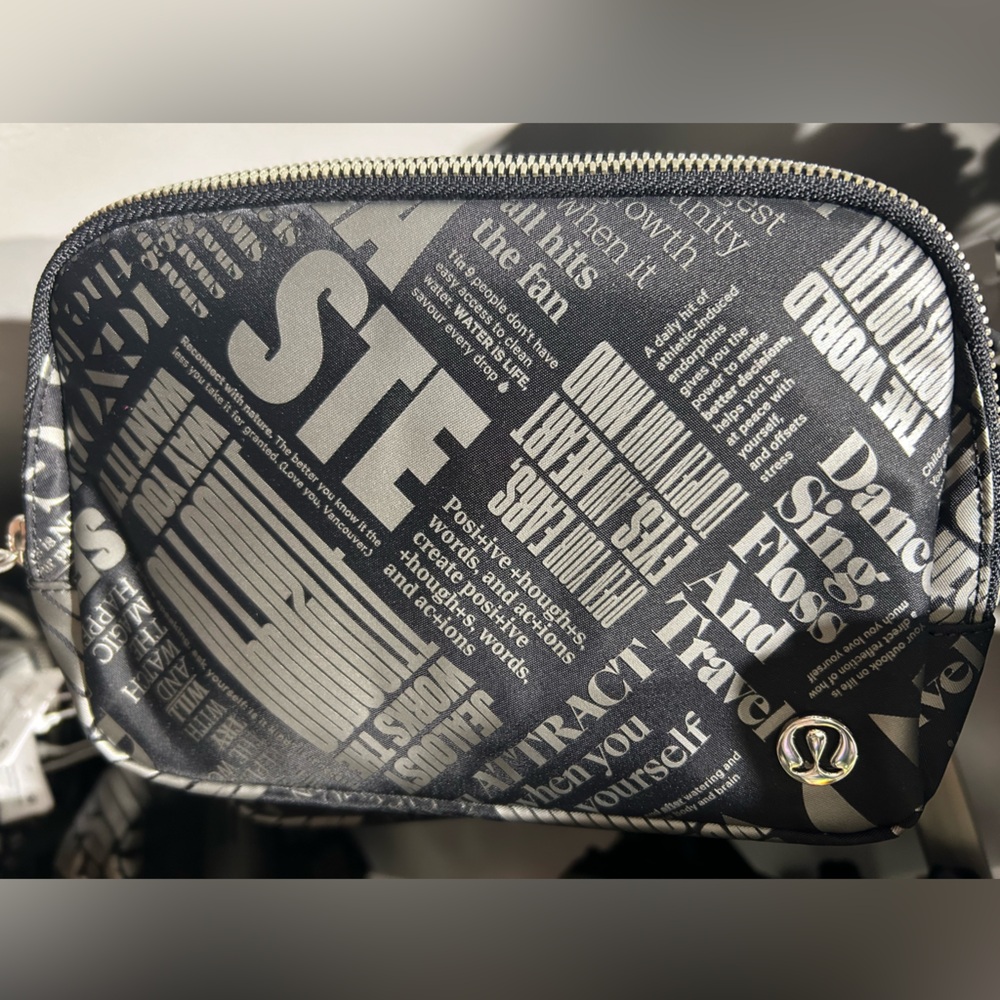 NWT lululemon Manifesto/Black Everywhere Belt Bag 1L (several available)